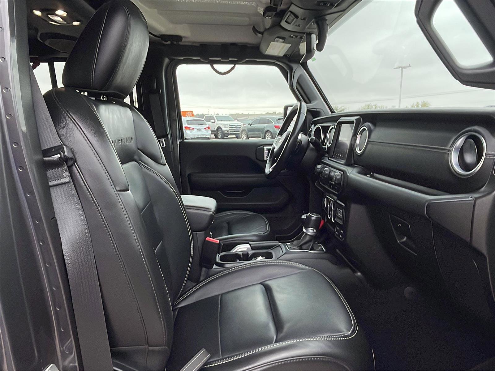 Used 2021 Jeep Gladiator Overland w/ Popular Equipment Package image 14