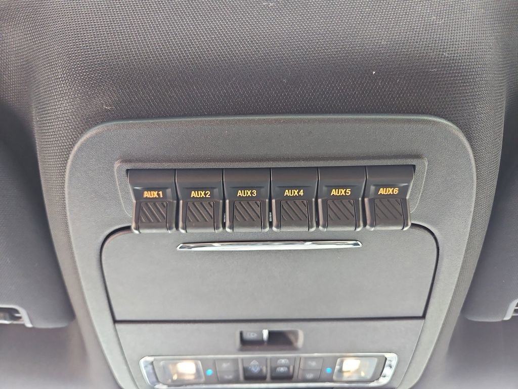 Used 2023 Ford F150 Raptor image 25