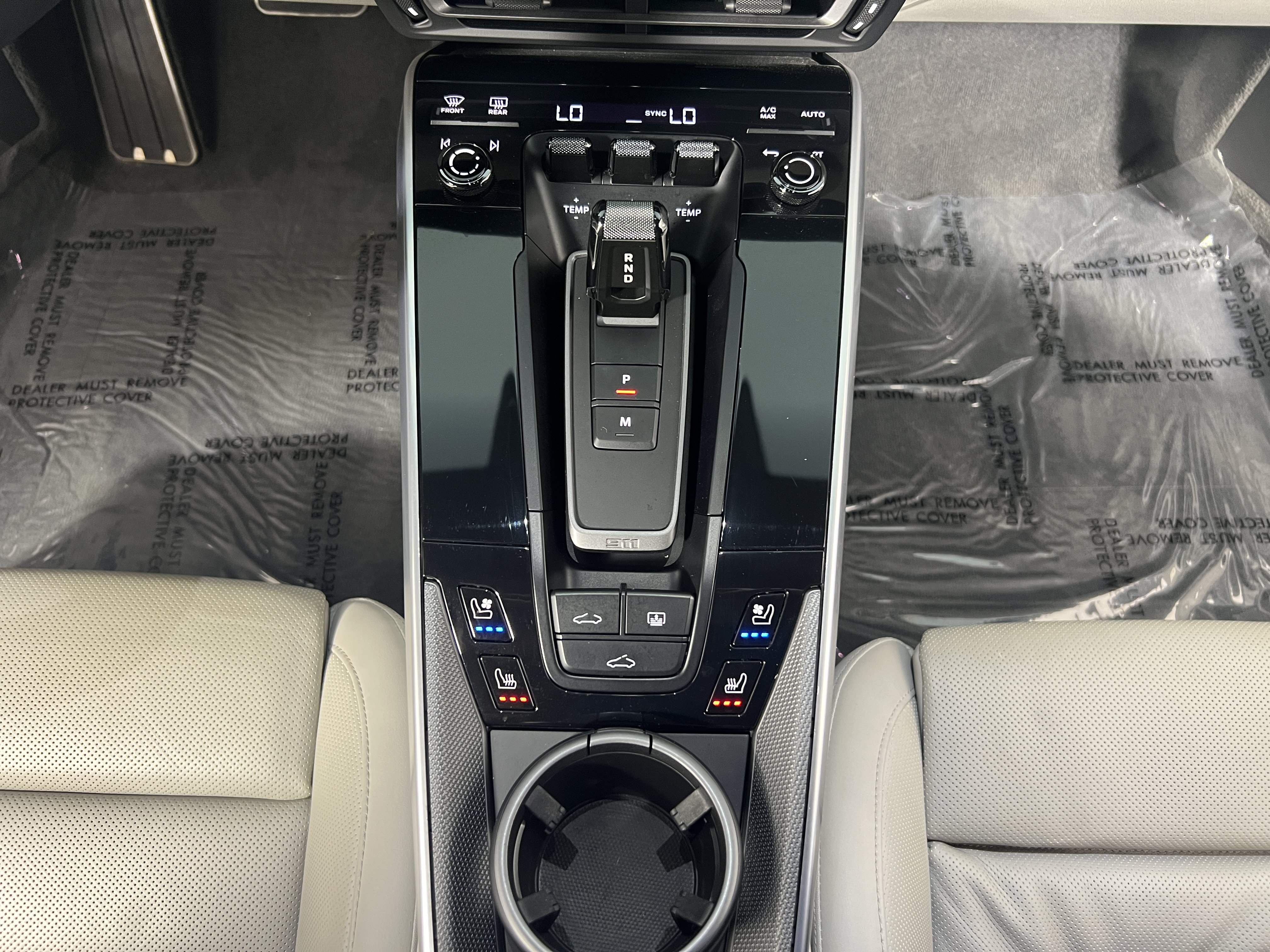 Certified 2023 Porsche 911 Turbo AWD/4WD image 20