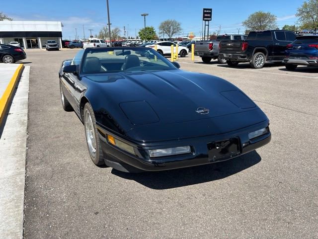 Used 1994 Chevrolet Corvette Convertible RWD image 4