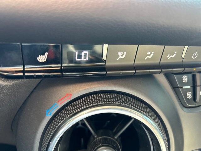 Used 2019 Chevrolet Blazer LT FWD image 16
