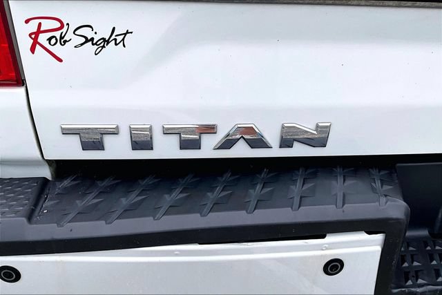 Used 2017 Nissan Titan Platinum Reserve AWD/4WD image 25