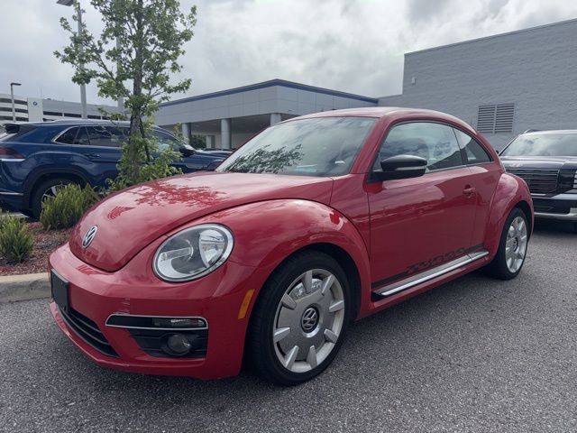 Used 2013 Volkswagen Beetle 2.0T FWD image 1