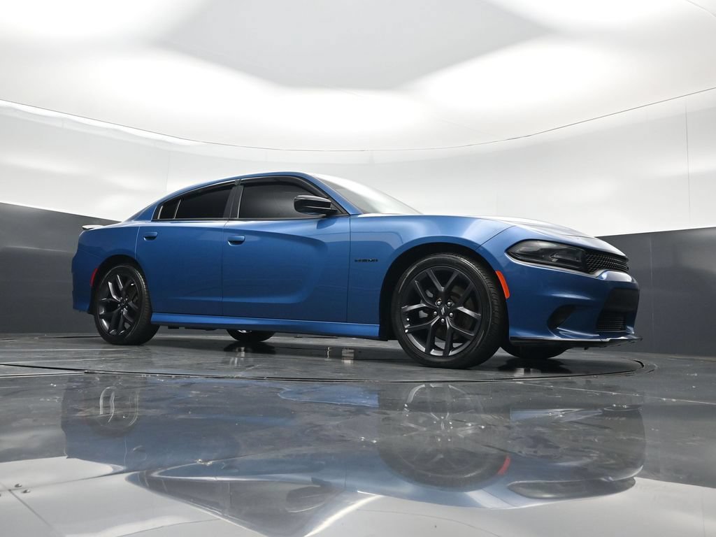 Used 2021 Dodge Charger R/T w/ Plus Group RWD image 4