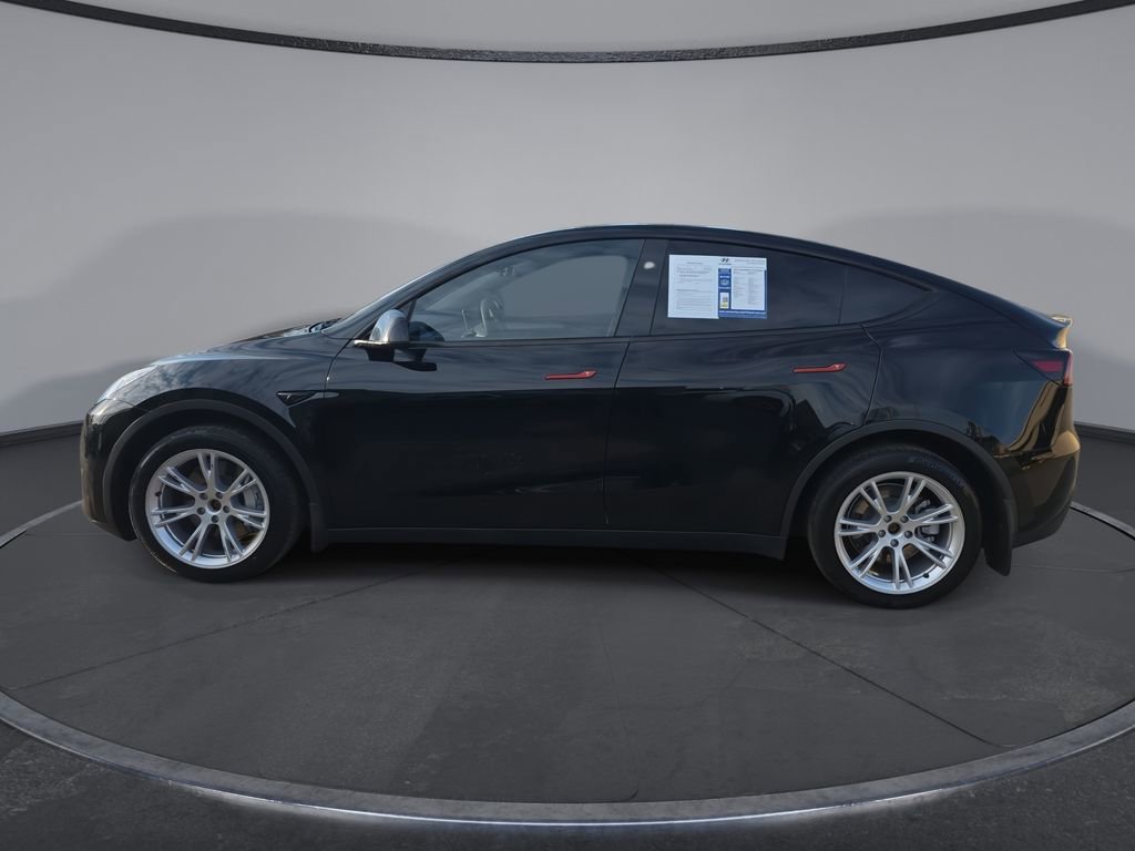 Used 2024 Tesla Model Y Long Range image 19