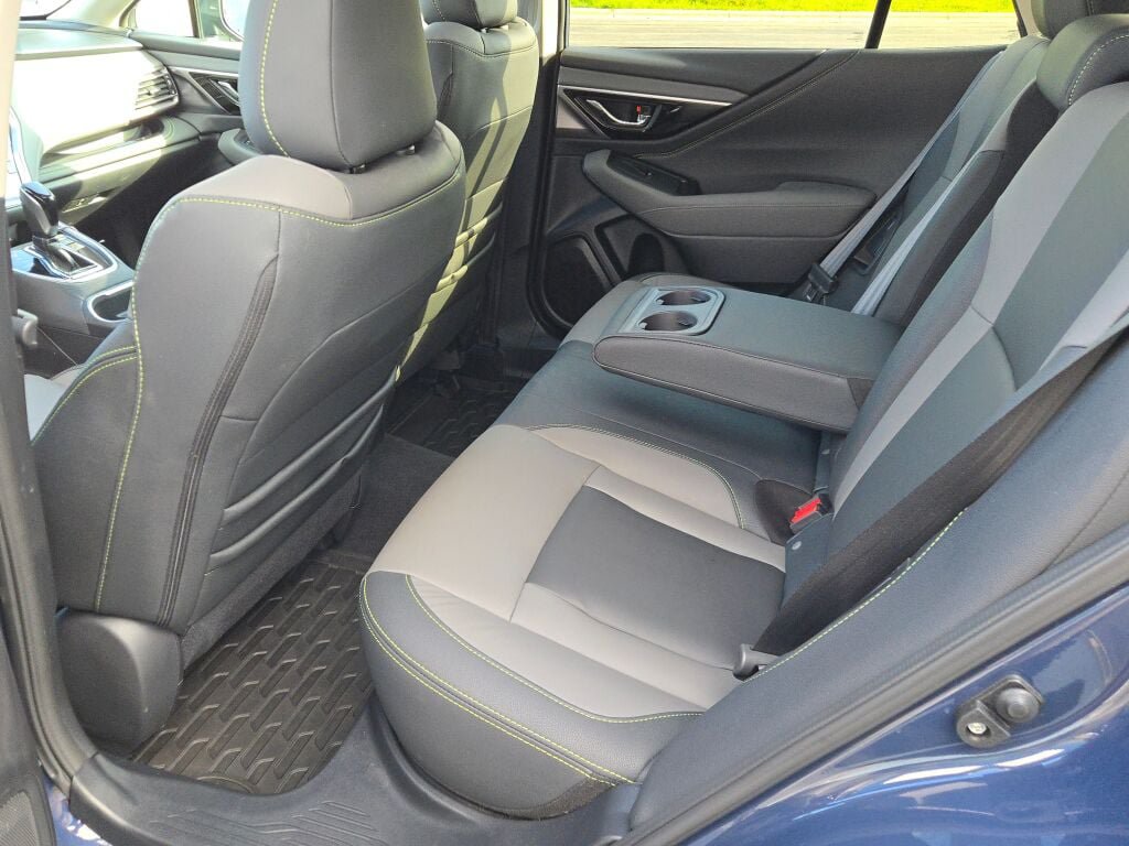 Certified 2024 Subaru Outback Onyx Edition XT AWD/4WD image 16
