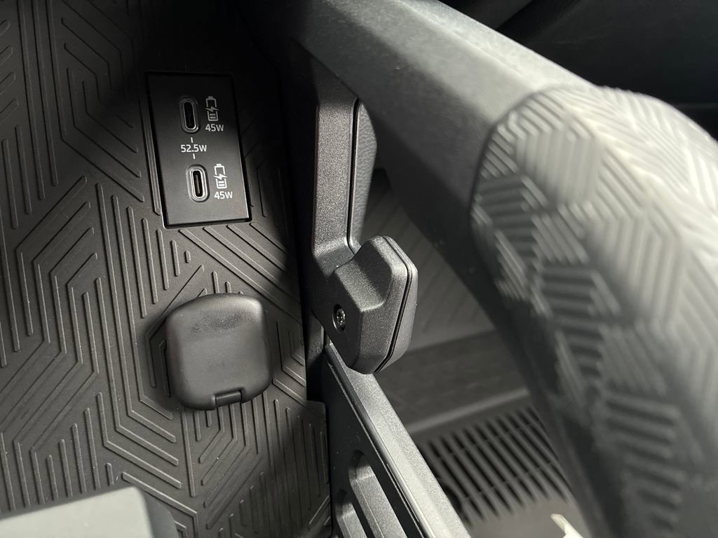 New 2026 Toyota 4Runner SR5 AWD/4WD image 41