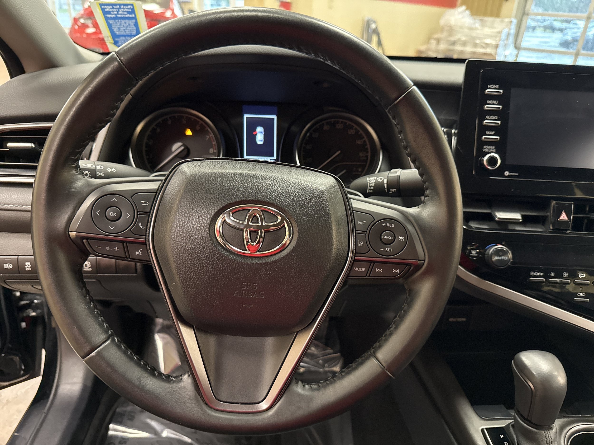 Used 2023 Toyota Camry SE FWD image 38