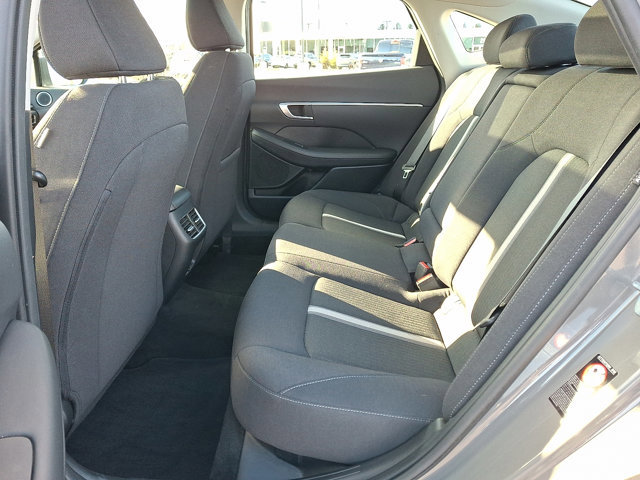 Used 2021 Hyundai Sonata SEL w/ Convenience Package image 11