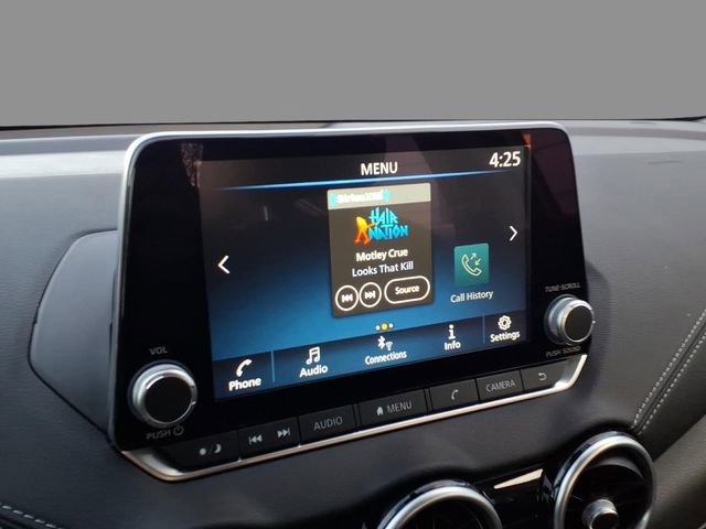 Certified 2025 Nissan Sentra SV image 25