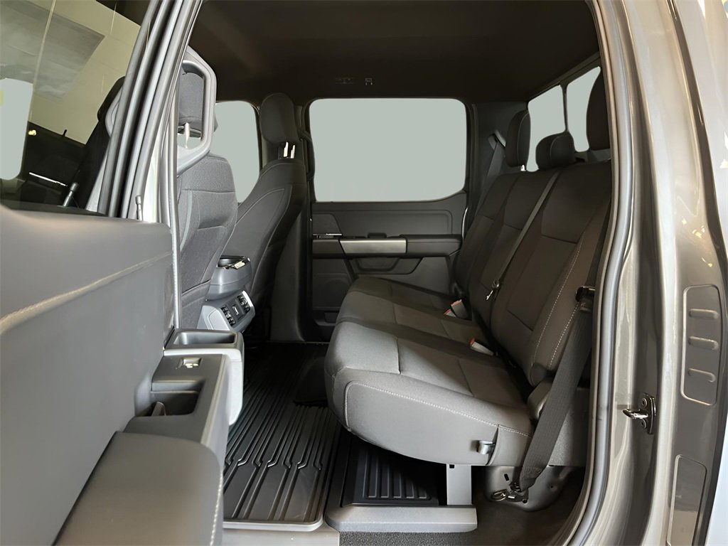 Used 2025 Ford F150 XLT w/ Equipment Group 302A MID image 33