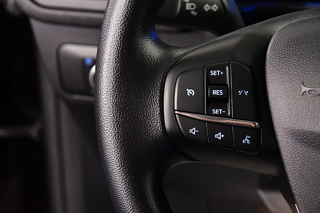Used 2025 Ford Escape Active AWD/4WD image 20