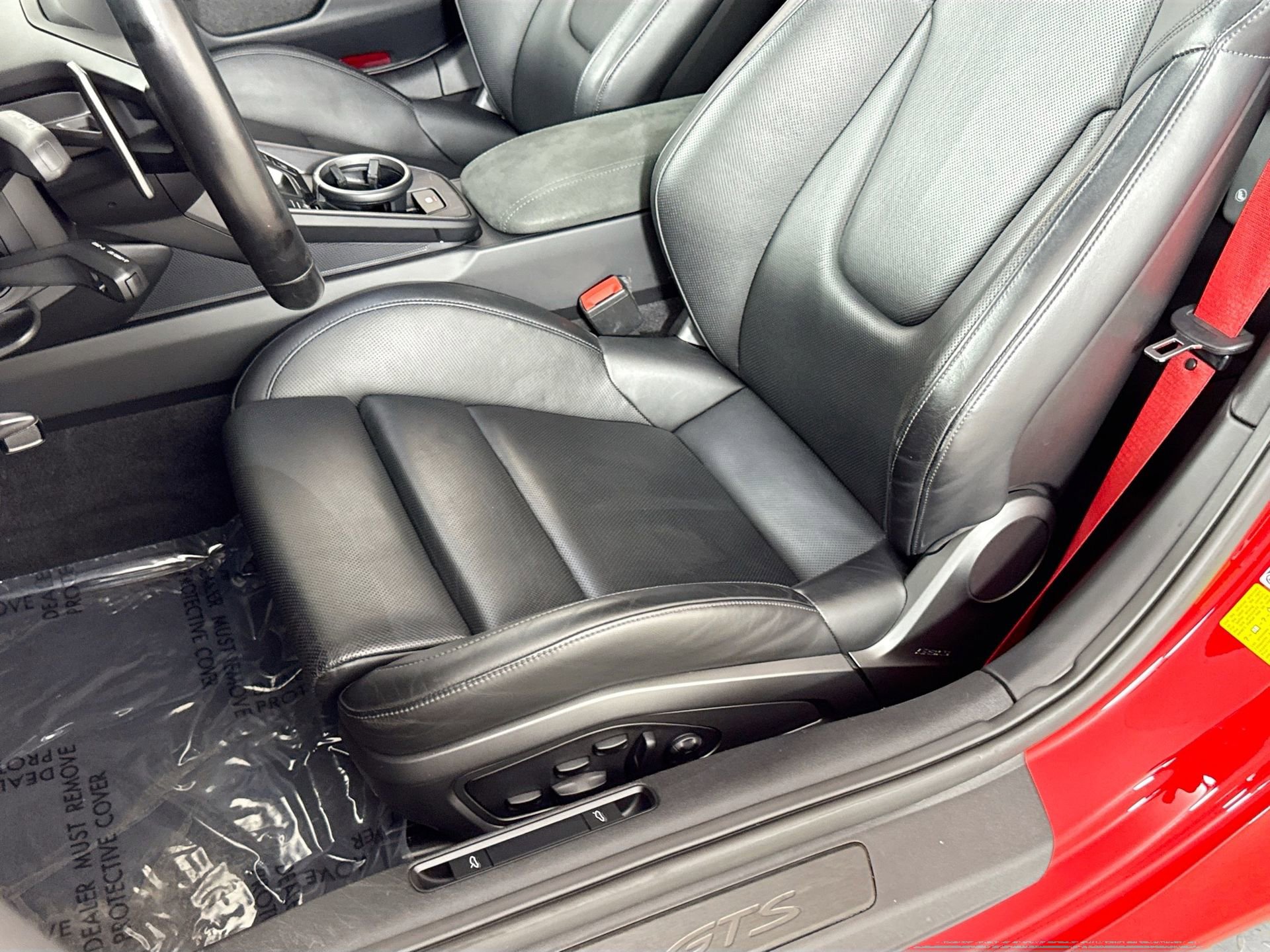 Used 2022 Porsche 911 Carrera GTS RWD image 18