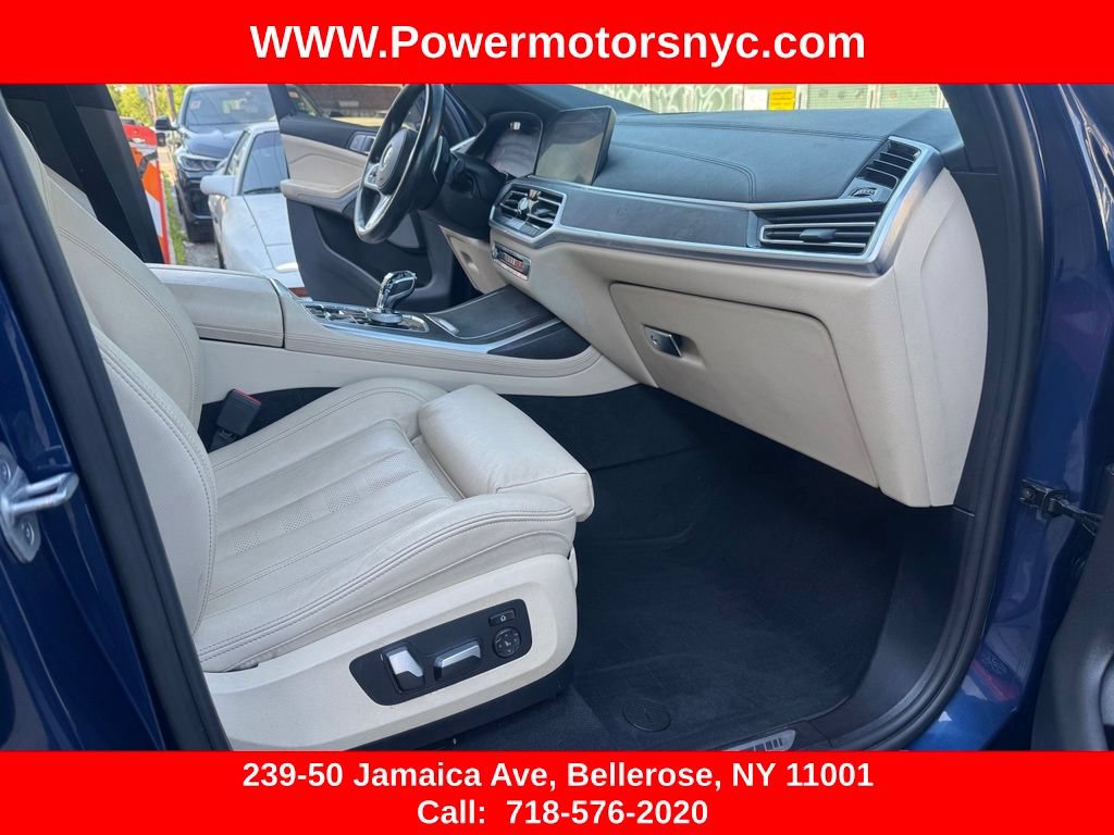 Used 2021 BMW X7 xDrive40i w/ M Sport Package AWD/4WD image 26