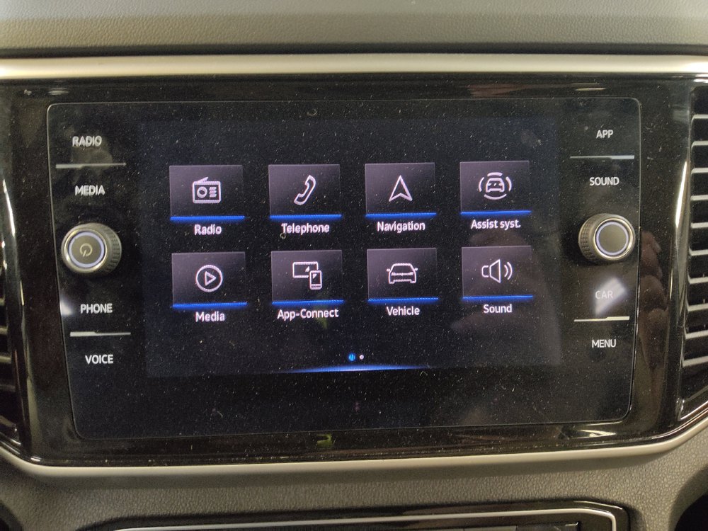 Used 2022 Volkswagen Atlas Cross Sport SE AWD/4WD image 25