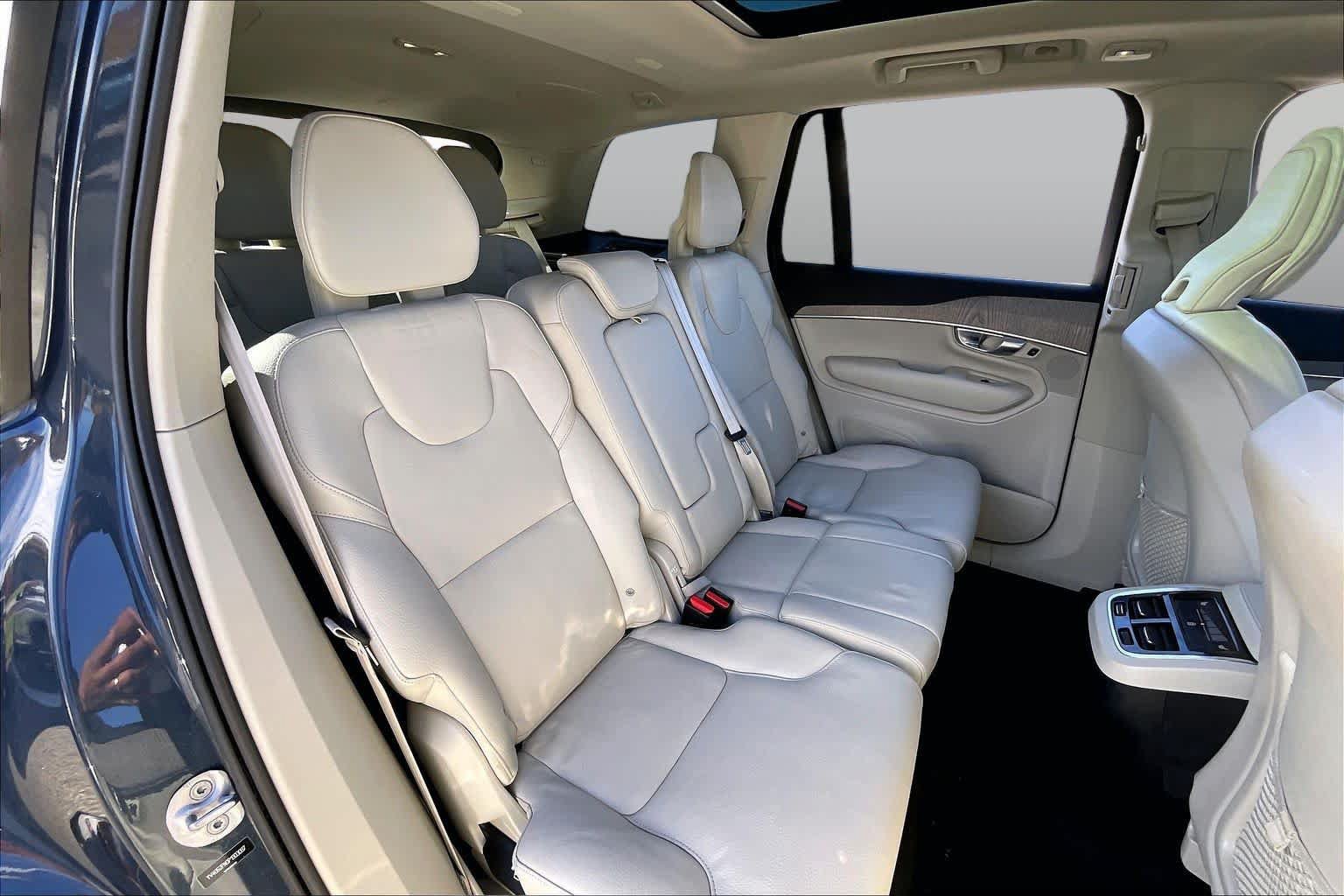 Used 2023 Volvo XC90 B6 Plus w/ Protection Package Premier AWD/4WD image 19