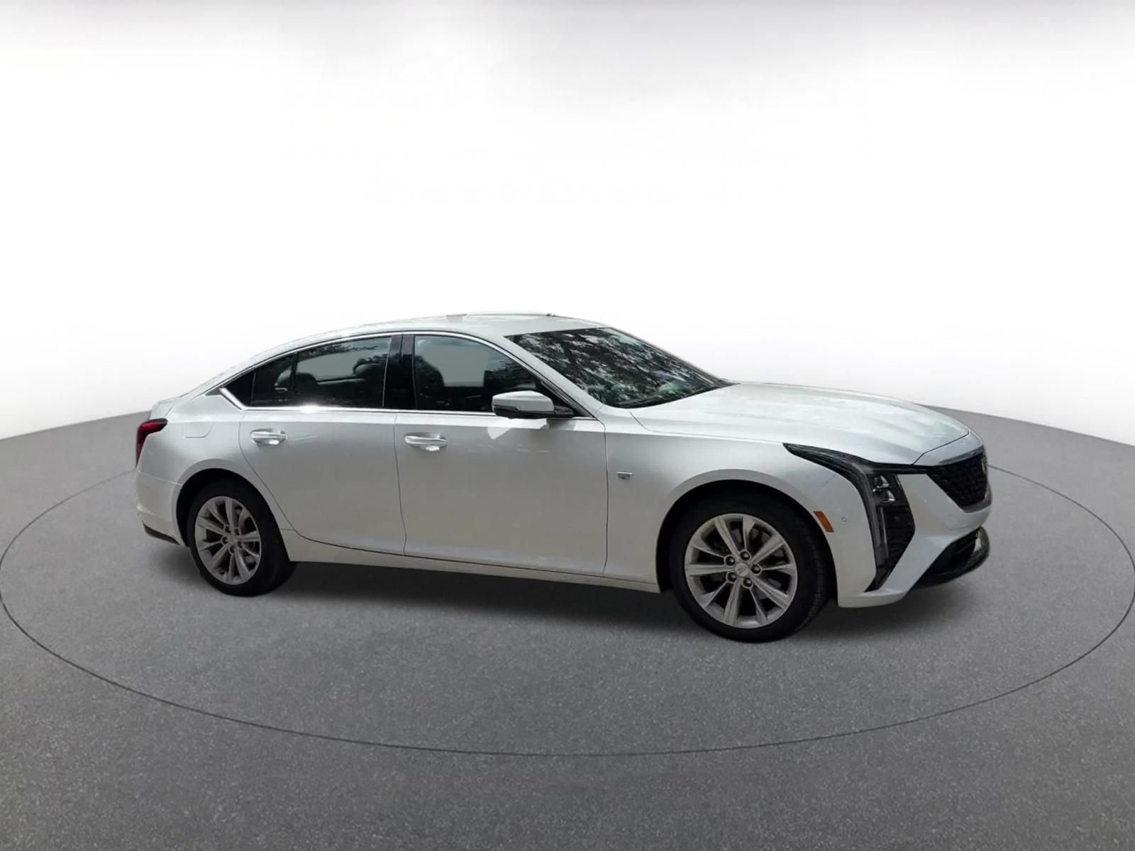 Used 2026 Cadillac CT5 Premium Luxury AWD/4WD image 2
