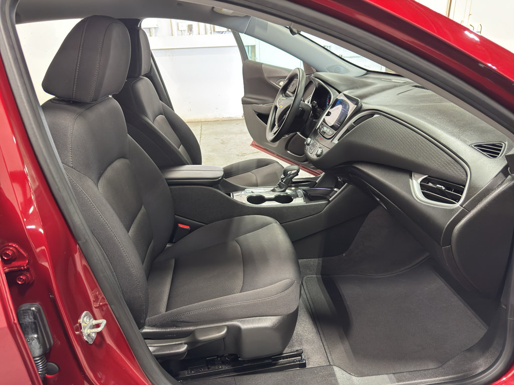 Certified 2023 Chevrolet Malibu LT FWD image 27