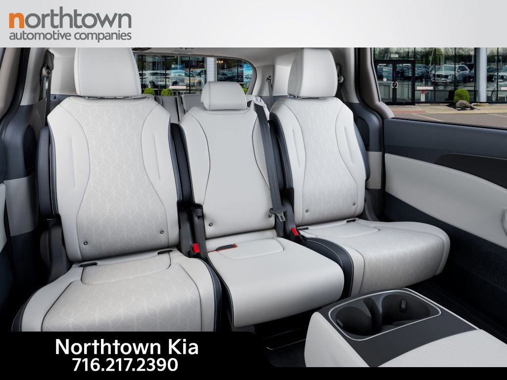 New 2026 Kia Carnival SX w/ SX Dark Edition Package FWD image 17