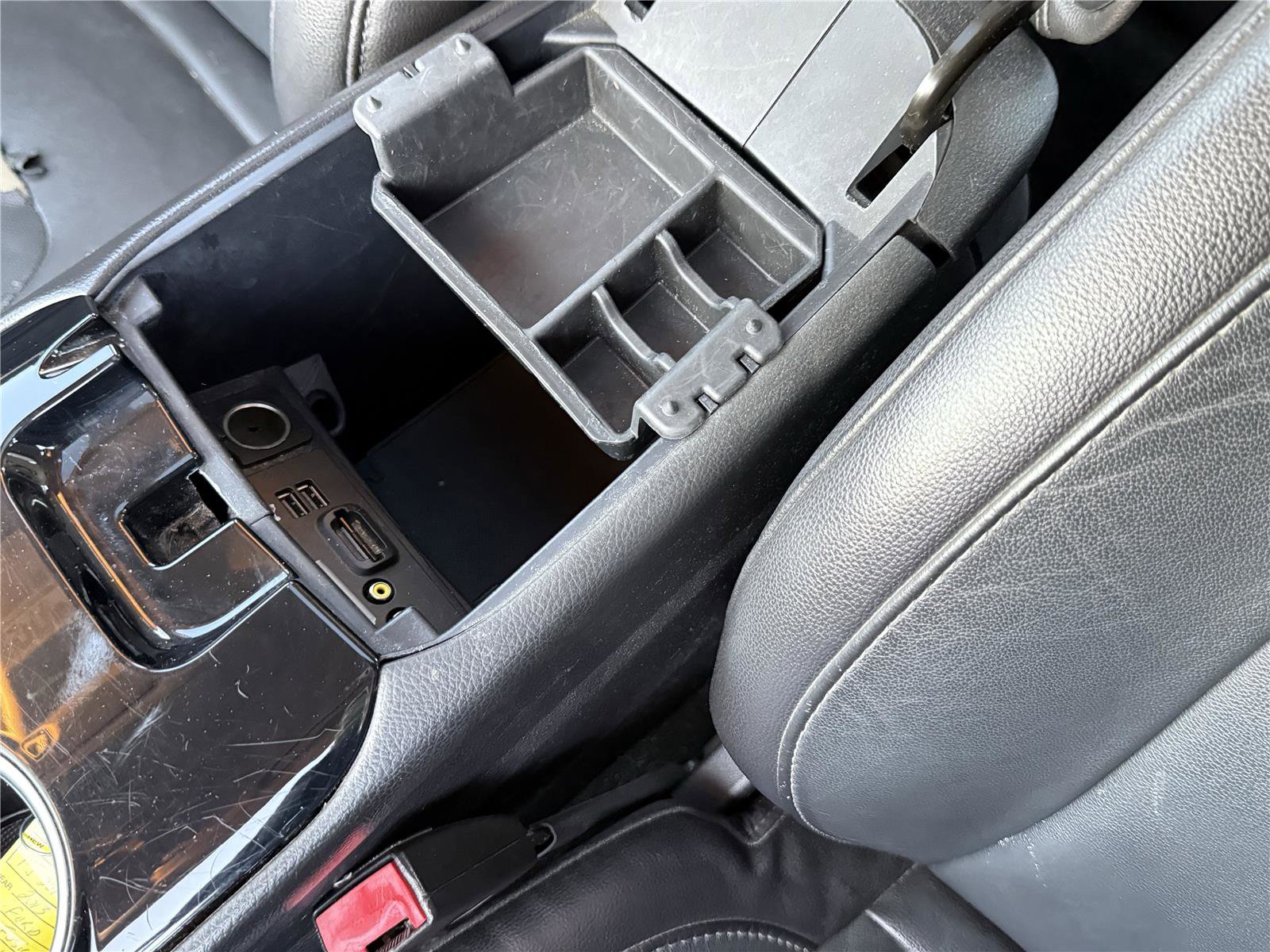 Used 2013 Ford Fusion Energi Titanium image 26