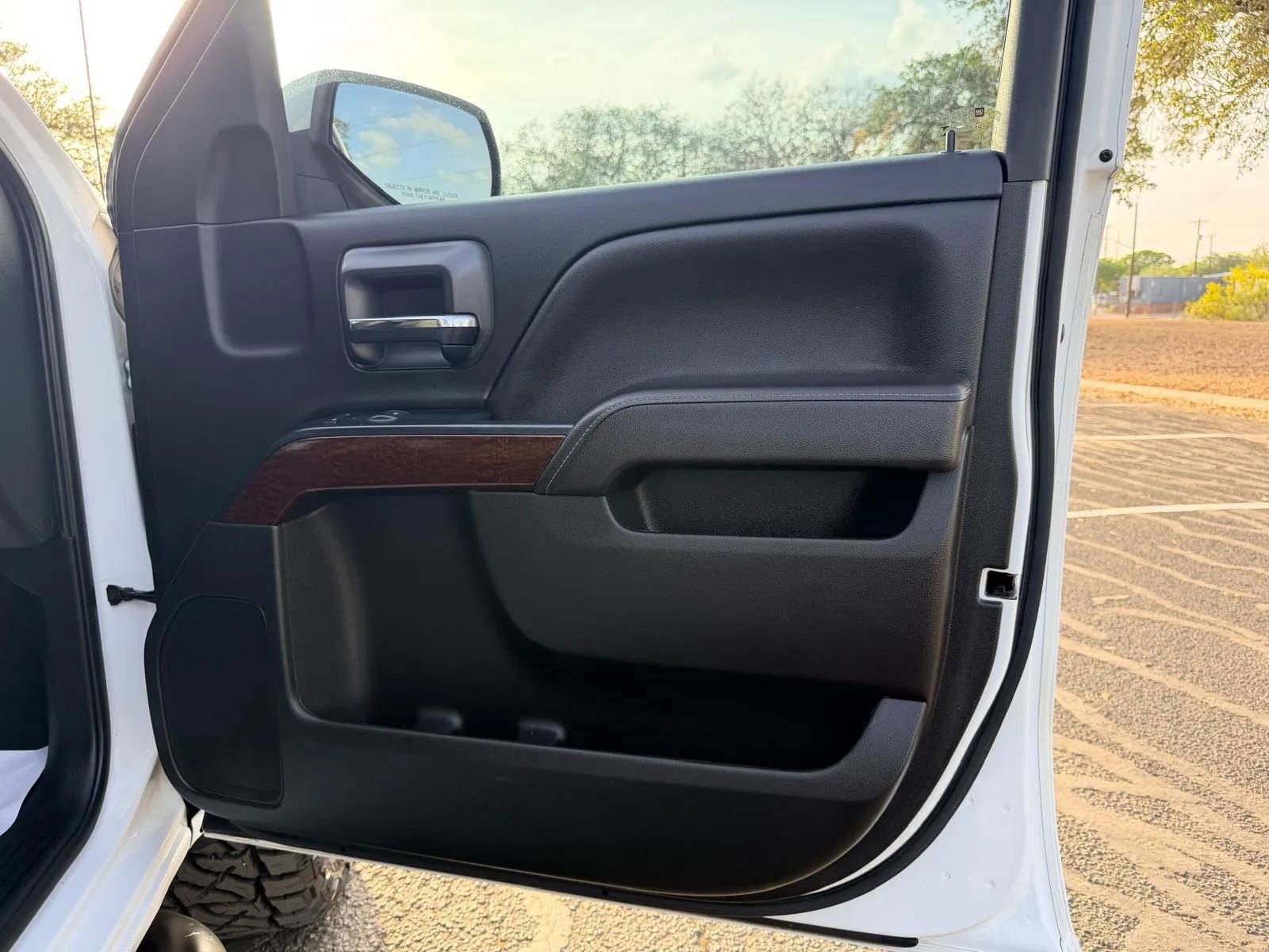 Used 2017 GMC Sierra 1500 SLE w/ SLE Value Package RWD image 21