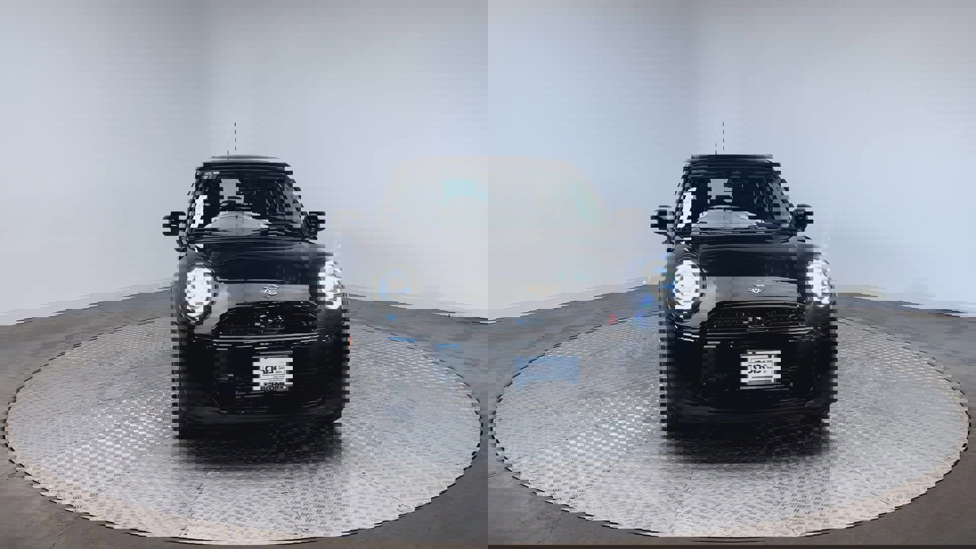 Certified 2025 MINI Cooper S image 3