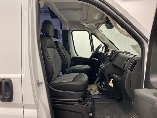 New 2025 RAM ProMaster 2500 w/ Convenience Group FWD image 22