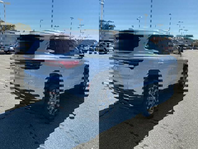 New 2026 Buick Enclave Preferred image 24