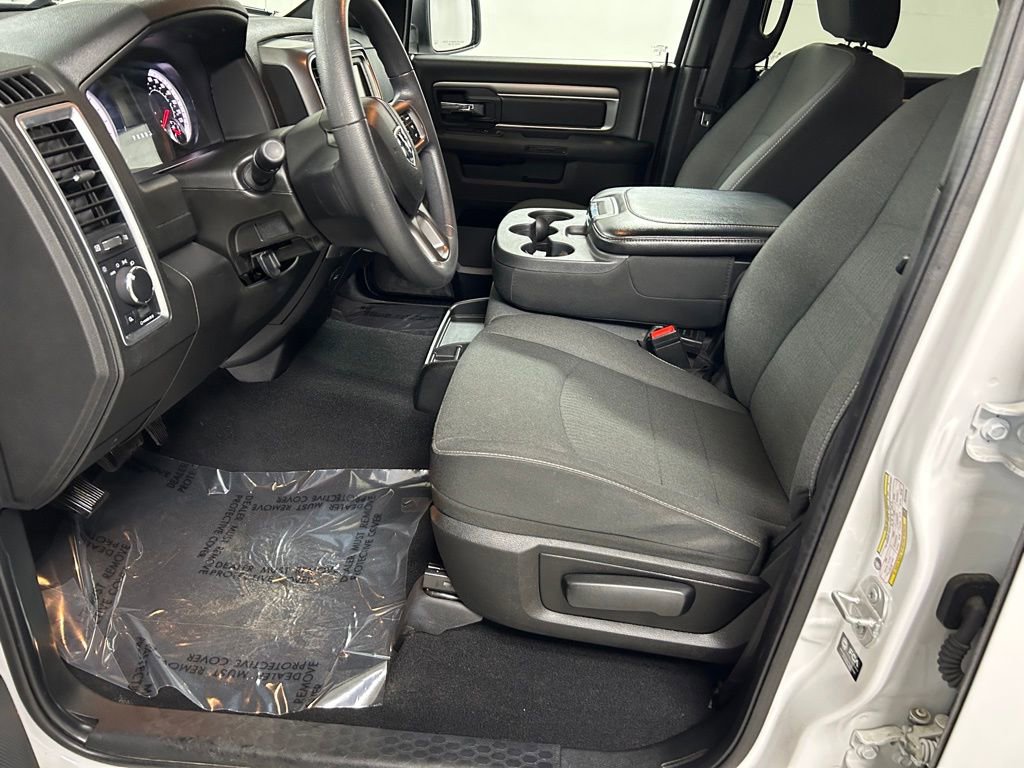 Used 2024 RAM 1500 Classic Warlock image 11