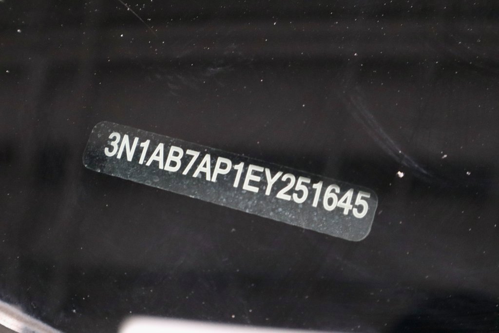 Used 2014 Nissan Sentra SR image 33