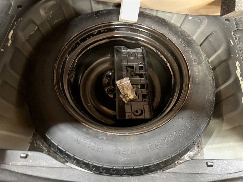 Used 2023 Nissan Maxima Platinum image 6