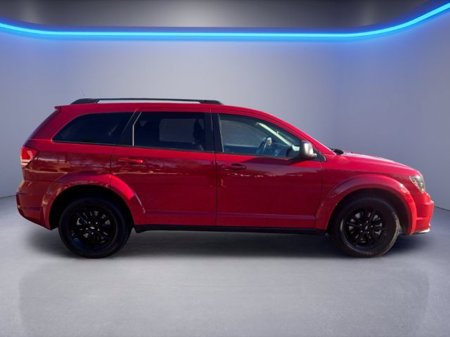 Used 2020 Dodge Journey SE w/ SE Popular Equipment Group FWD image 3