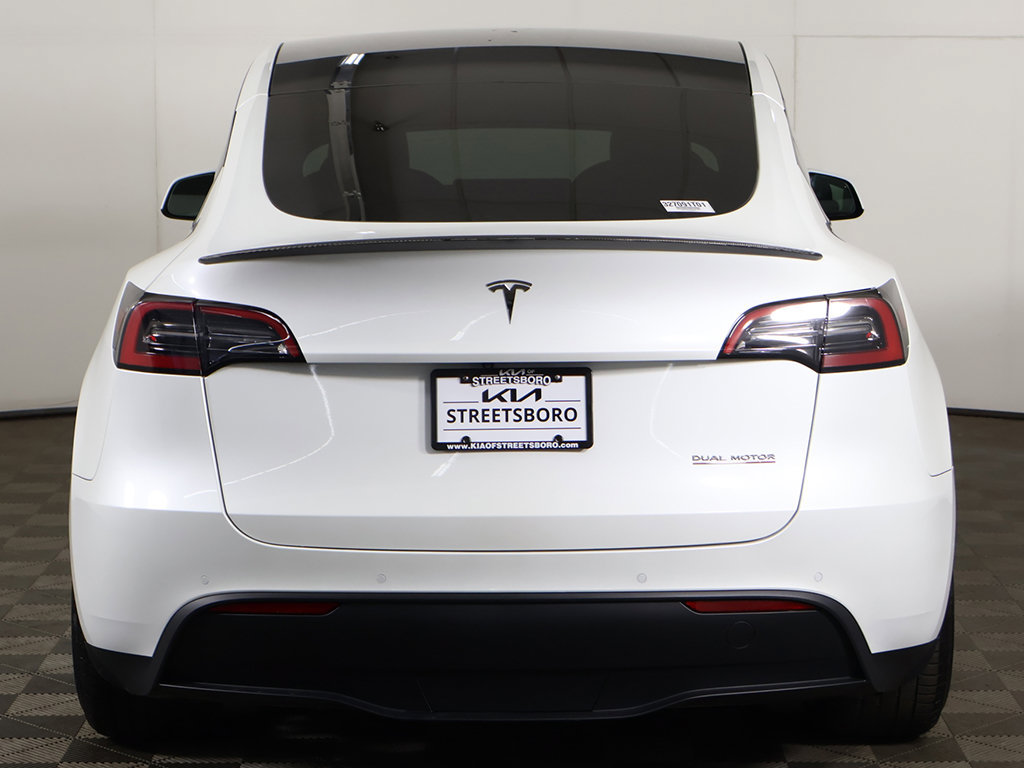 Used 2022 Tesla Model Y Performance AWD/4WD image 12