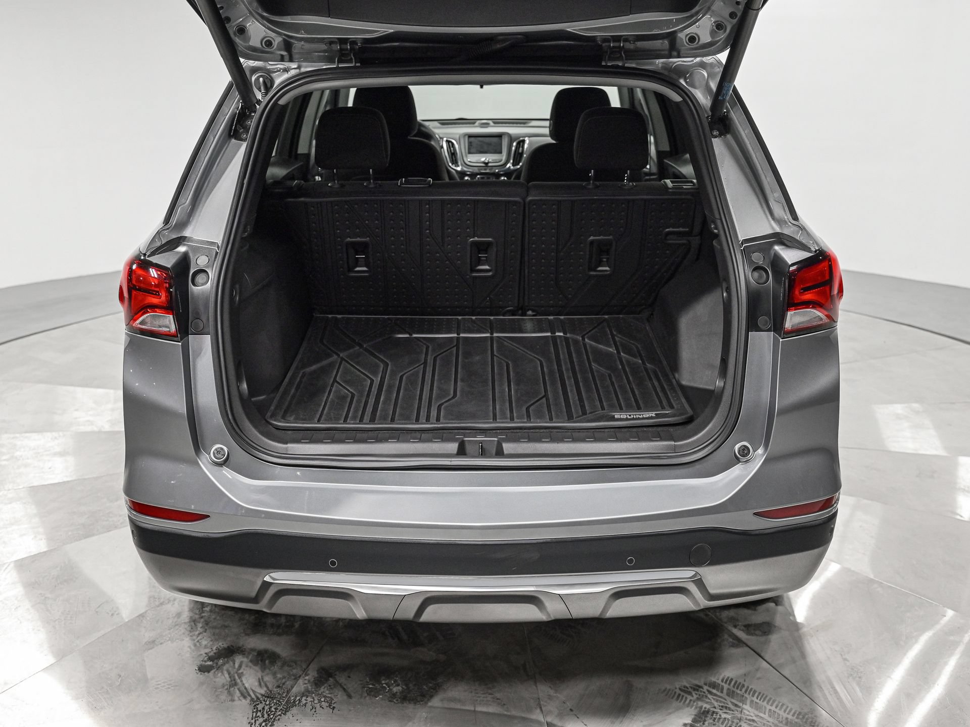 Used 2023 Chevrolet Equinox LT AWD/4WD image 7