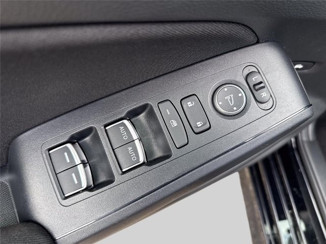 Used 2024 Honda Civic Sport image 17