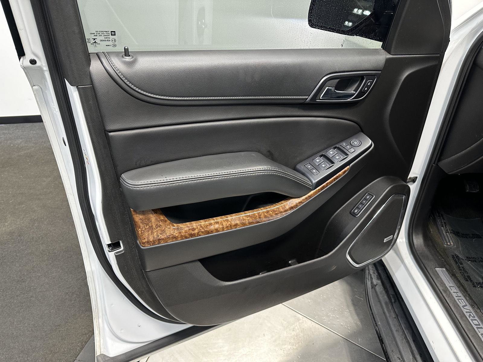 Used 2018 Chevrolet Tahoe Premier image 13