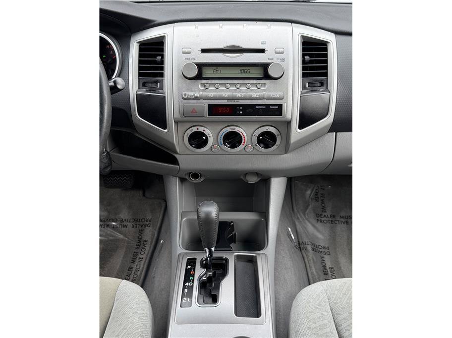 Used 2007 Toyota Tacoma PreRunner w/ SR5 Pkg #2 RWD image 9
