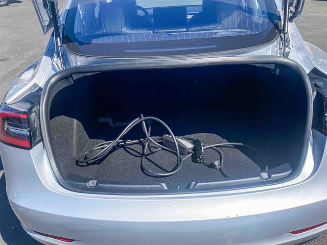 Used 2018 Tesla Model 3 Long Range image 25