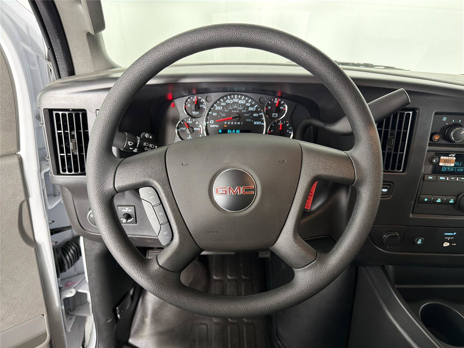 New 2025 GMC Savana 2500 w/ Driver Convenience Package RWD image 24