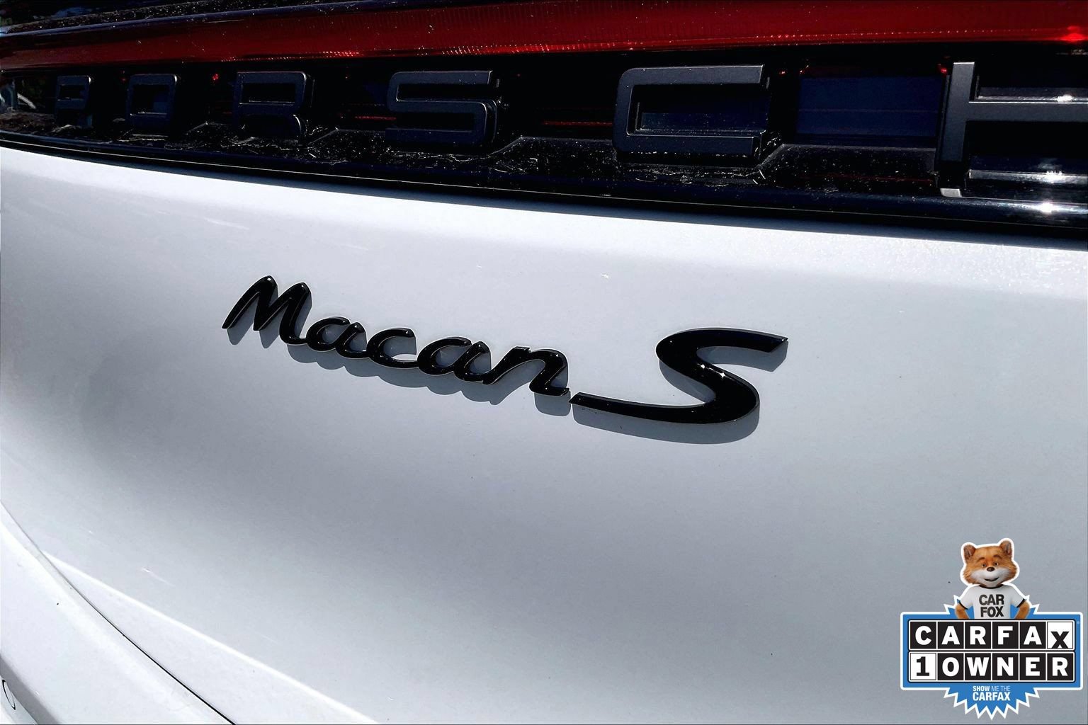 Used 2023 Porsche Macan S AWD/4WD image 30