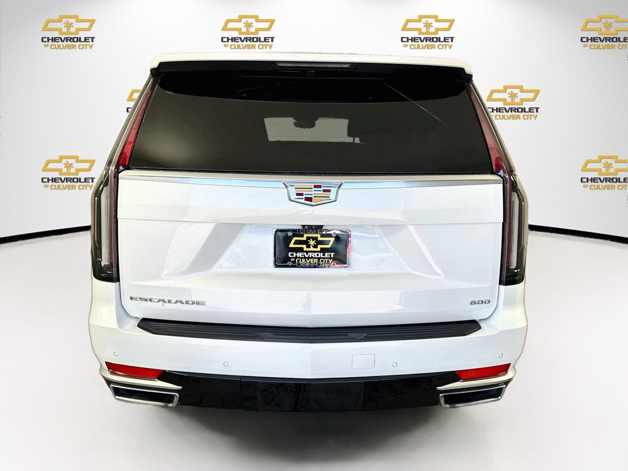 Used 2021 Cadillac Escalade Premium Luxury w/ Driver Assist Tech Package RWD image 7