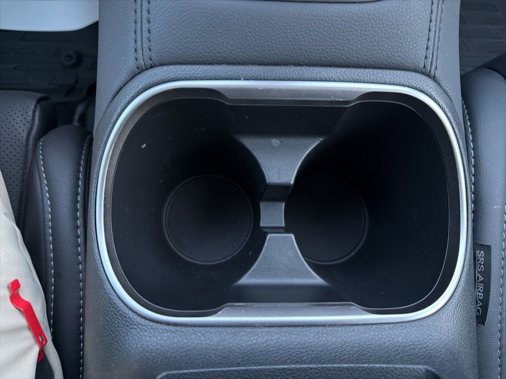 Certified 2025 Subaru Outback Limited image 39