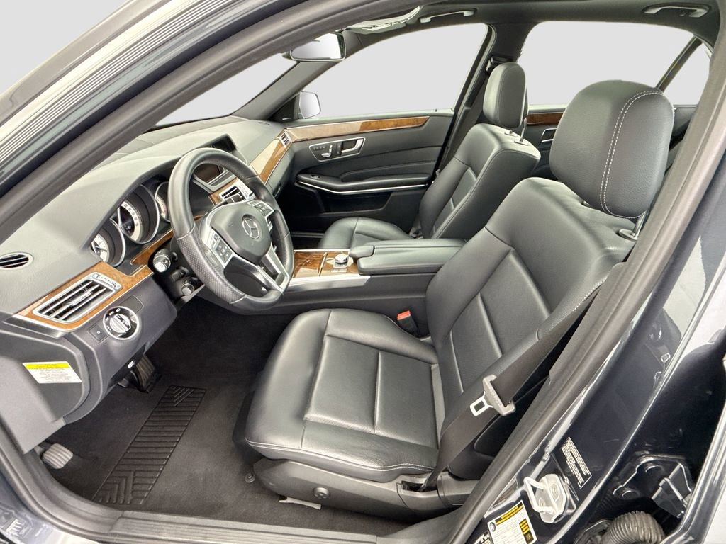 Used 2014 Mercedes-Benz E 350 4MATIC Sedan image 18