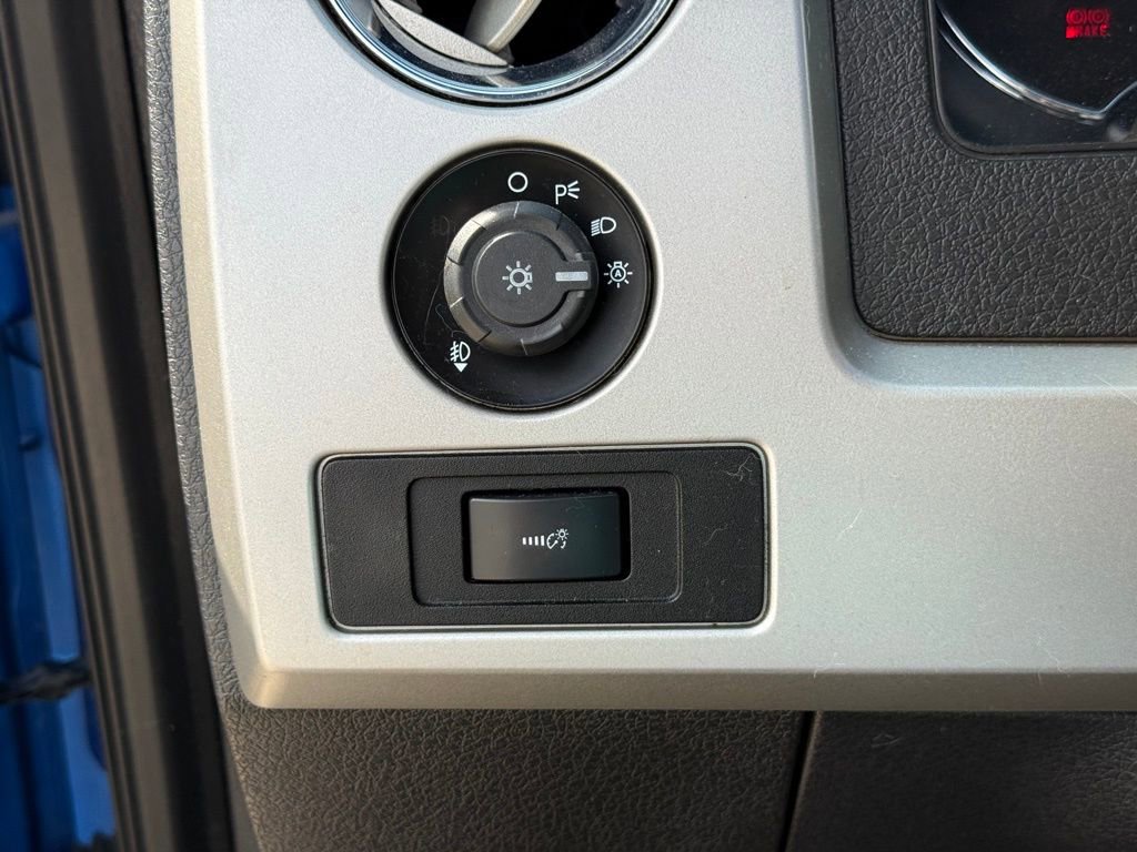 Used 2014 Ford F150 FX4 w/ Equipment Group 402A Luxury image 21