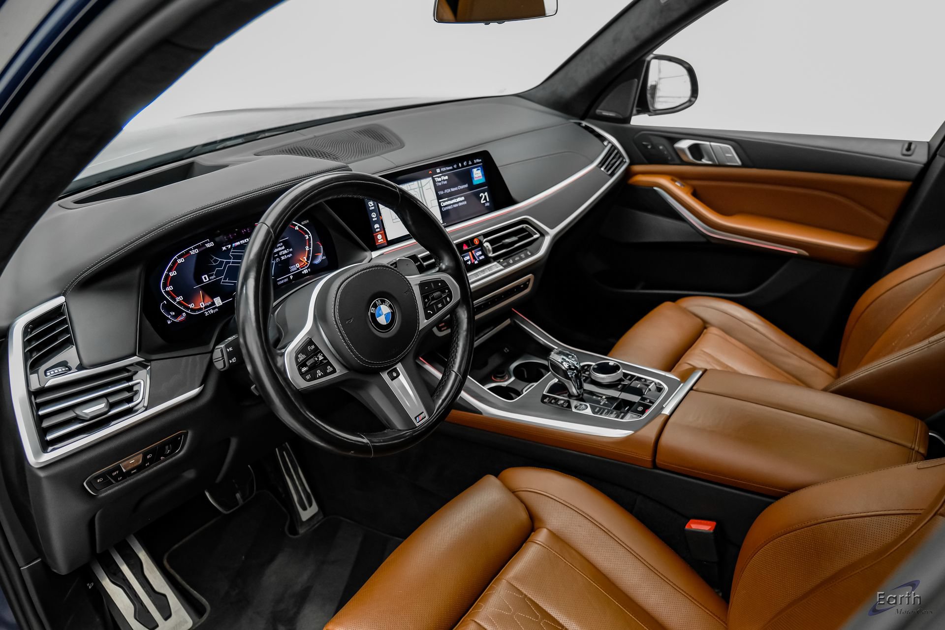 Used 2022 BMW X7 M50i w/ Dynamic Handling Package AWD/4WD image 2