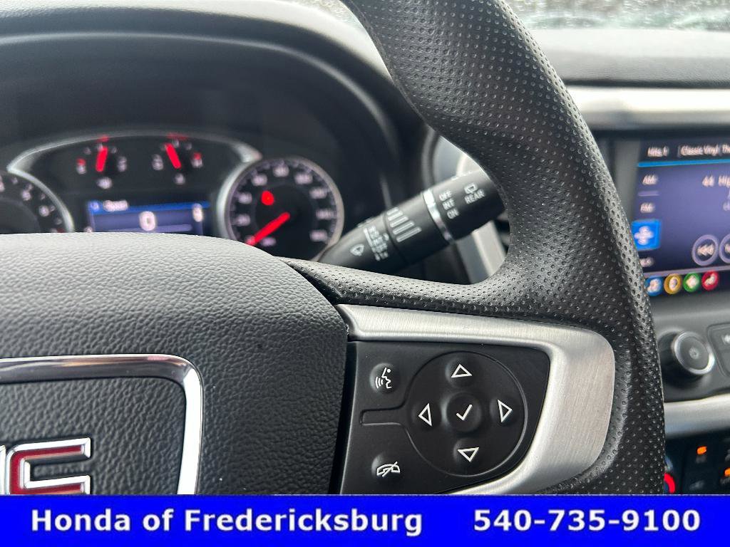 Used 2021 GMC Acadia SLE w/ Driver Convenience Package image 18