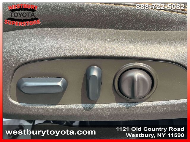 Used 2024 GMC Terrain AT4 w/ Tech Package AWD/4WD image 23