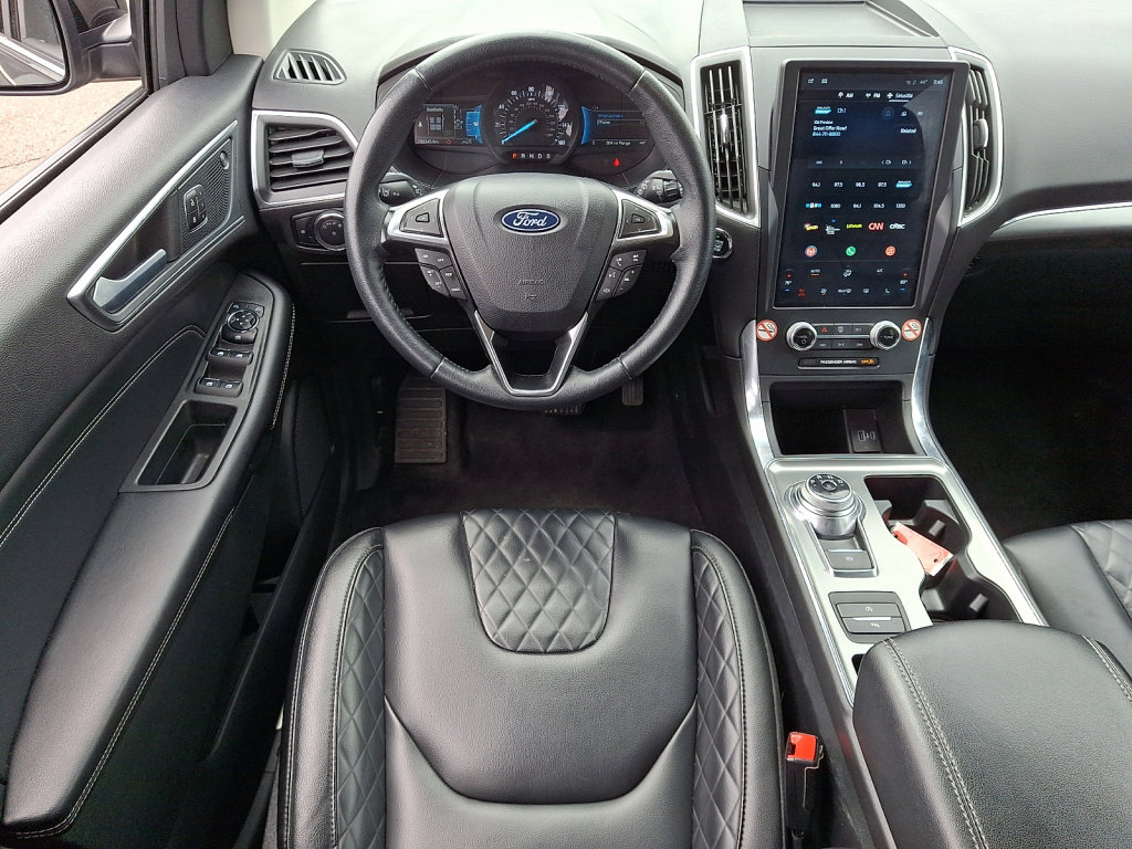 Used 2024 Ford Edge Titanium image 22