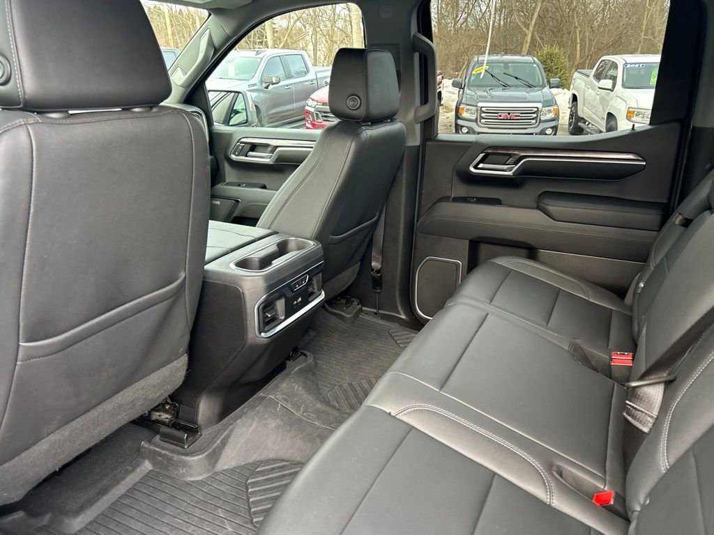 Used 2023 Chevrolet Silverado 1500 LTZ w/ LTZ Premium Package image 13