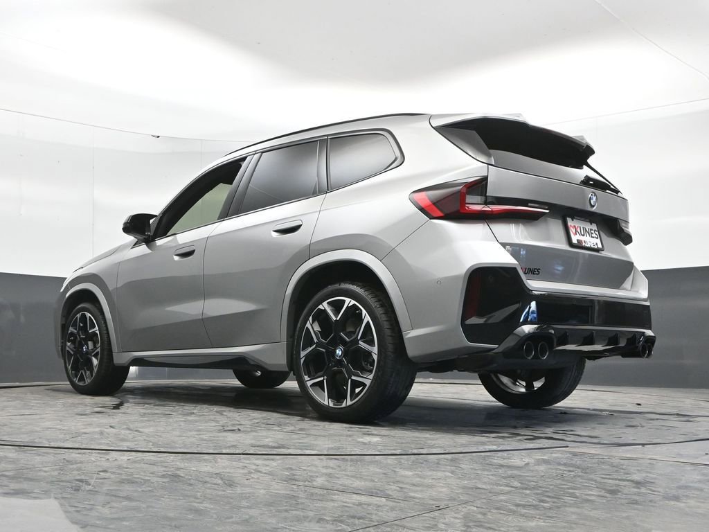 Used 2025 BMW X1 M35i w/ Premium Package image 49